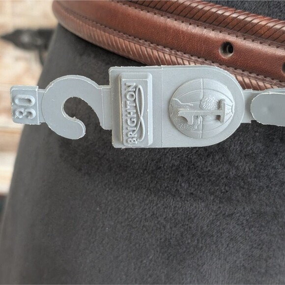NWT Brighton Burgundy Leather Belt with Western Silver Plated Buckle, Size 30